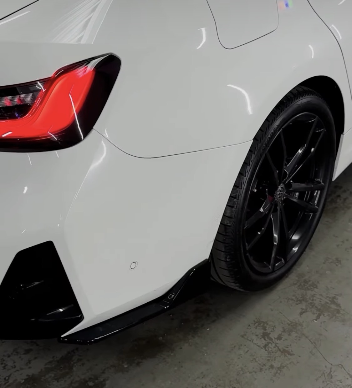 G20 LCI Rear Spats
